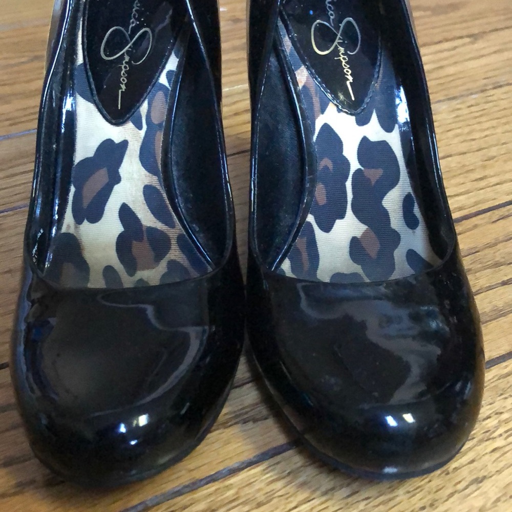 Jessica Simpson patent leather heels
